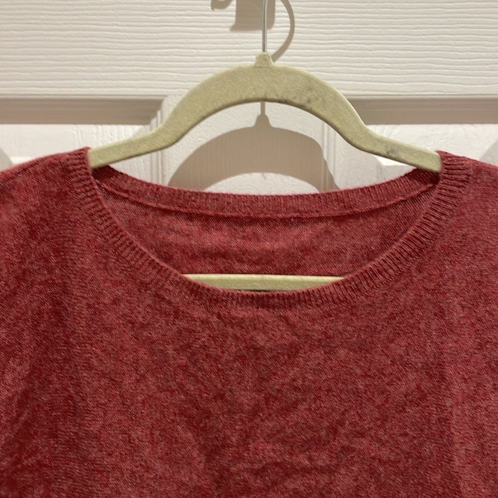 Garnet Hill 100% cashmere sweater - Picture 2 of 12